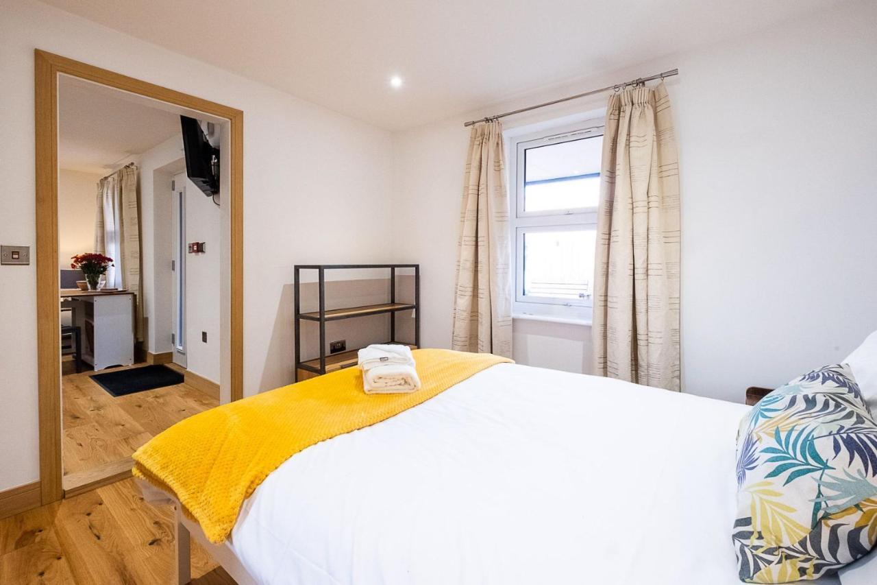 Three Tuns Apartments - Sycamore Pettistree Εξωτερικό φωτογραφία